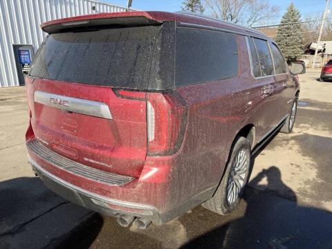 2023 GMC Yukon XL Denali