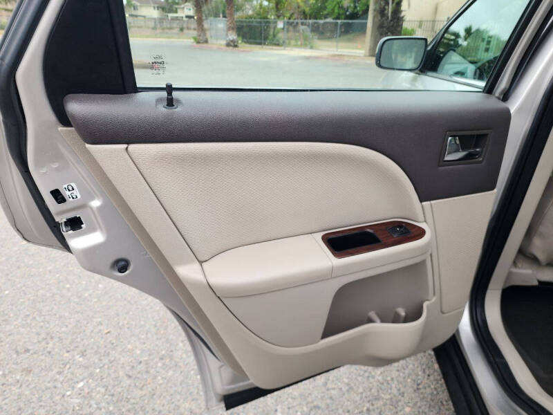 2008 Ford Taurus SEL