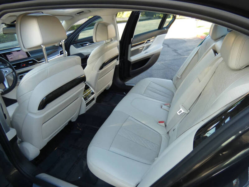 2016 BMW 7 Series 750i xDrive