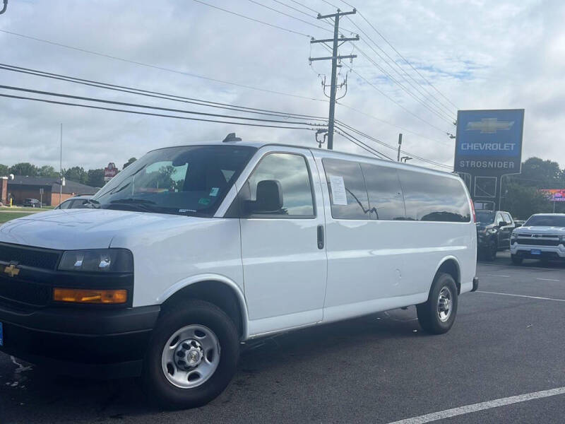 2024 Chevrolet Express LS 3500