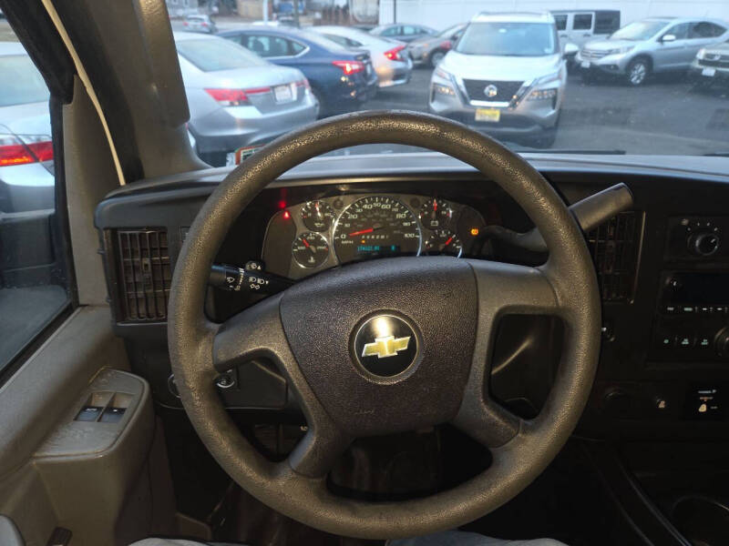2018 Chevrolet Express 2500
