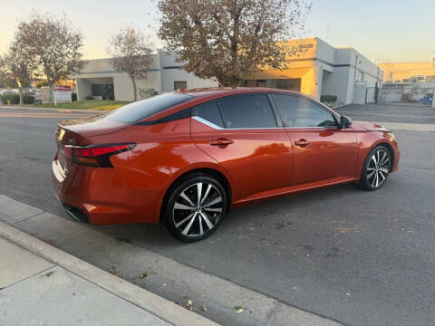 2019 Nissan Altima 2.5 SR
