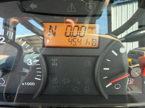 2025 Kubota M7060D