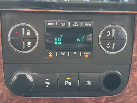2011 GMC Yukon SLT