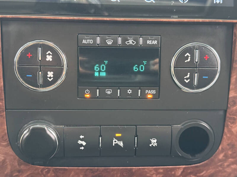2011 GMC Yukon SLT
