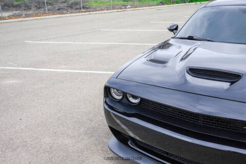 2016 Dodge Challenger SRT Hellcat