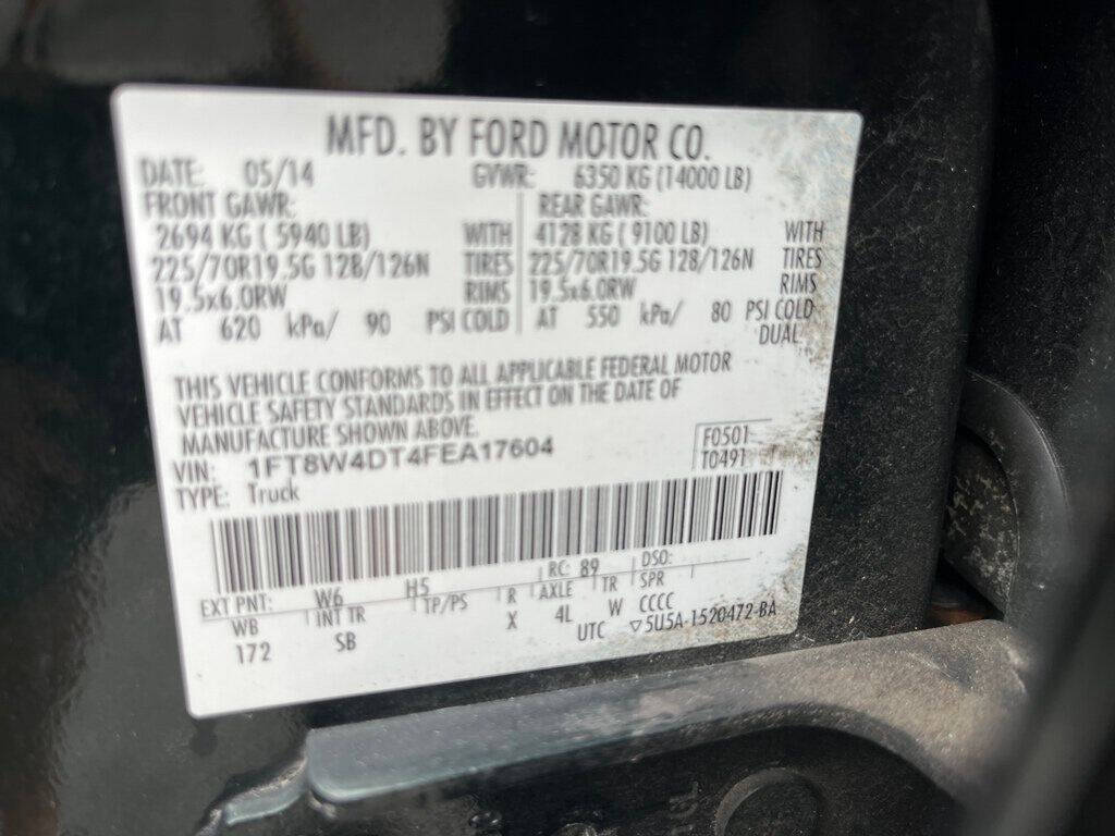 2015 Ford F-450 Super Duty 43