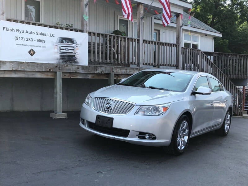 2010 Buick LaCrosse for sale at Flash Ryd Auto Sales in Kansas City KS