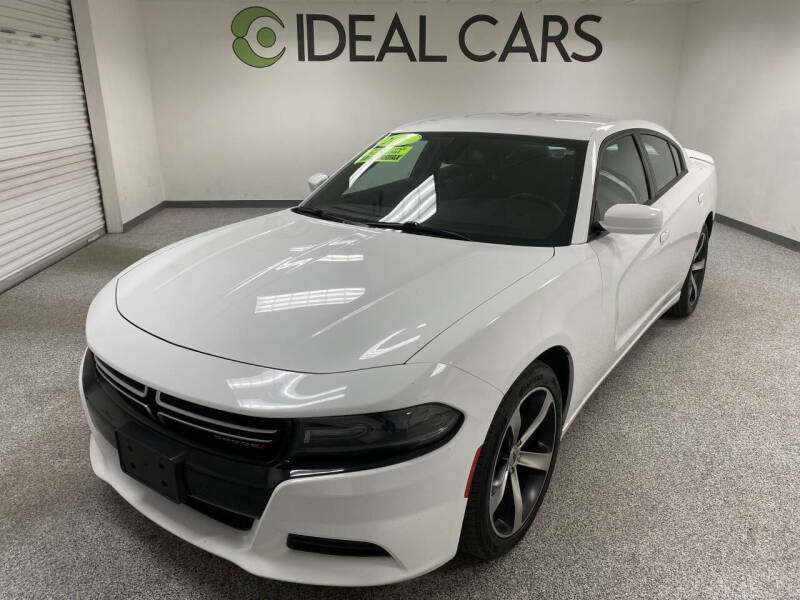 2017 Dodge Charger SE