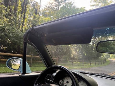 2001 Mazda MX-5 Miata
