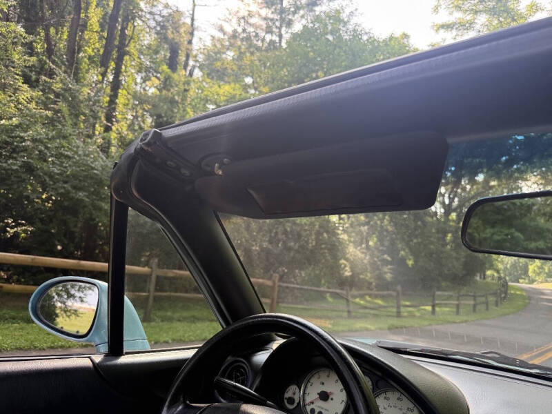 2001 Mazda MX-5 Miata