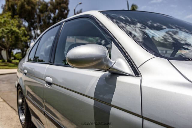 2002 BMW M5