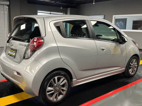 2016 Chevrolet Spark EV 2LT