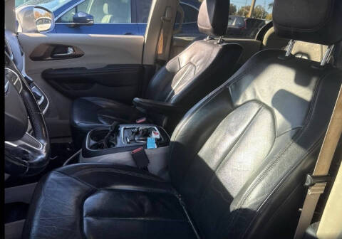 2018 Chrysler Pacifica Touring L Plus