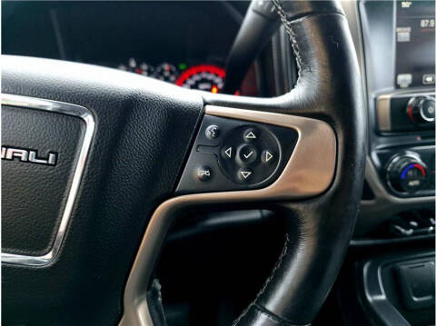 2015 GMC Sierra 2500HD Denali