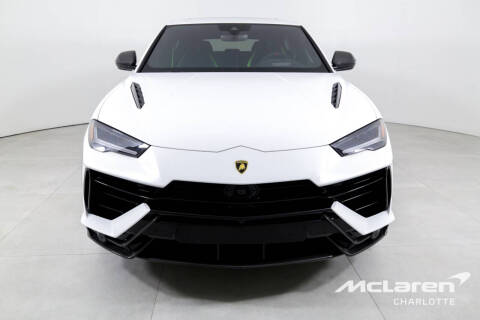 2023 Lamborghini Urus Performante