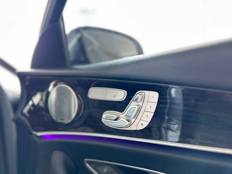 2017 Mercedes-Benz E-Class E 300 4MATIC