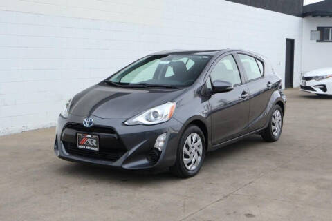 2015 Toyota Prius c Three