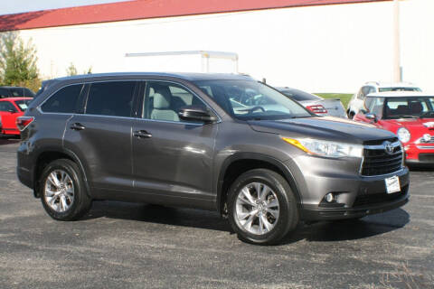 2015 Toyota Highlander for sale at Champion Motor Cars in Machesney Park IL