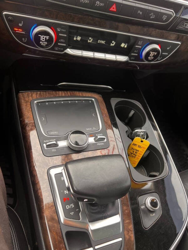 2017 Audi Q7 3.0T quattro Premium Plus