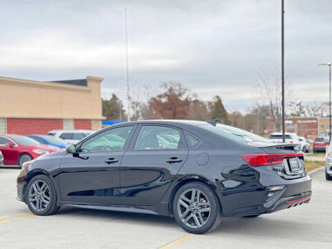 2021 Kia Forte GT Line