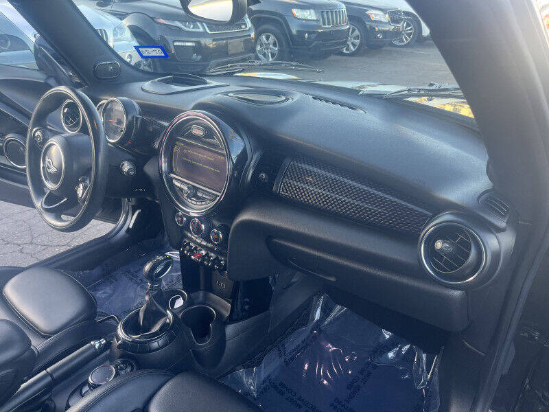 2015 MINI Hardtop 2 Door for sale at Trucks & More LLC in Glendale, AZ