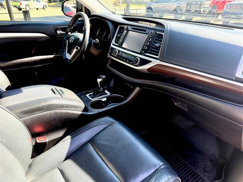 2017 Toyota Highlander XLE