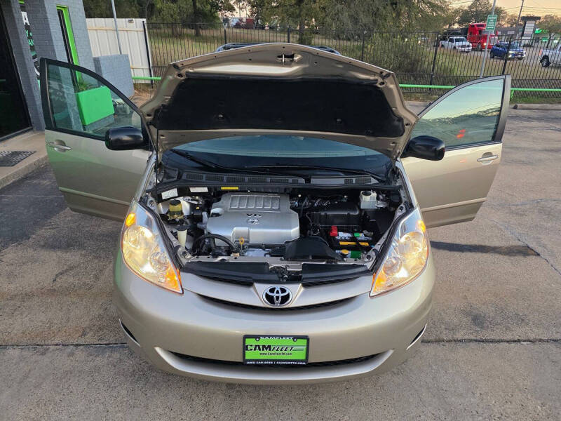 2009 Toyota Sienna CE 7-Passenger
