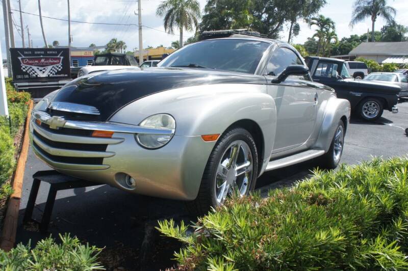 2006 Chevrolet SSR for sale at Dream Machines USA in Lantana FL
