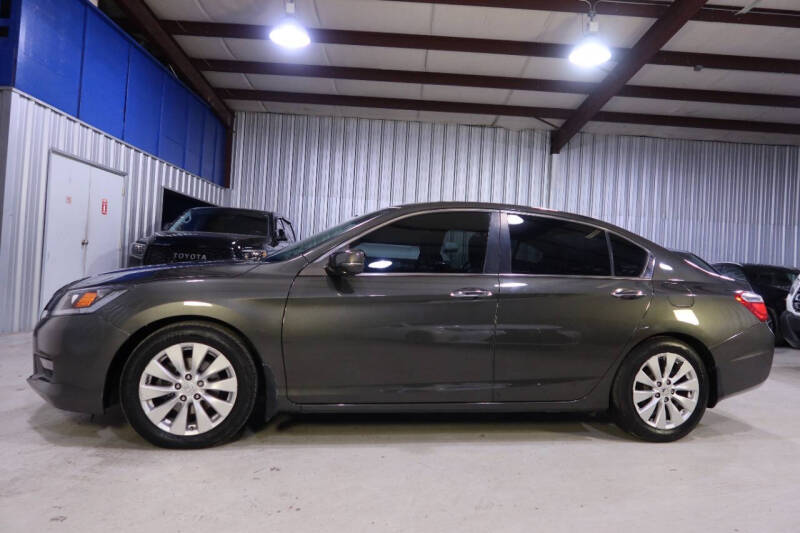 2014 Honda Accord for sale at SOUTHWEST AUTO CENTER INC in Houston TX