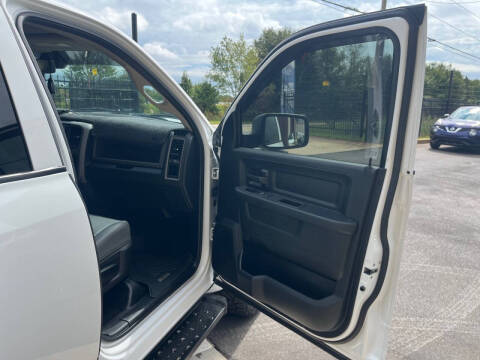 2020 RAM 1500 Classic Express