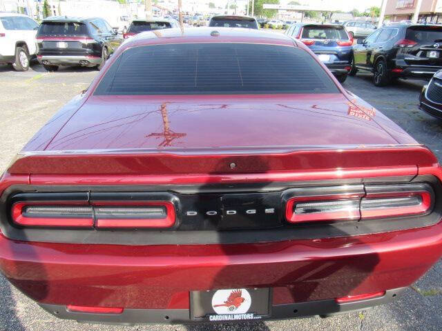 2021 Dodge Challenger SXT