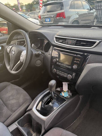2015 Nissan Rogue SV