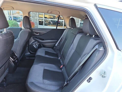 2023 Subaru Outback Premium