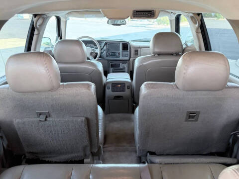 2005 GMC Yukon XL Denali