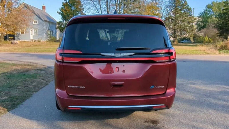 2023 Chrysler Pacifica Plug-In Hybrid Limited