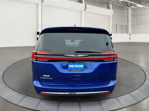 2021 Chrysler Pacifica Touring