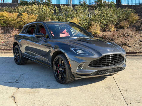 2021 Aston Martin DBX