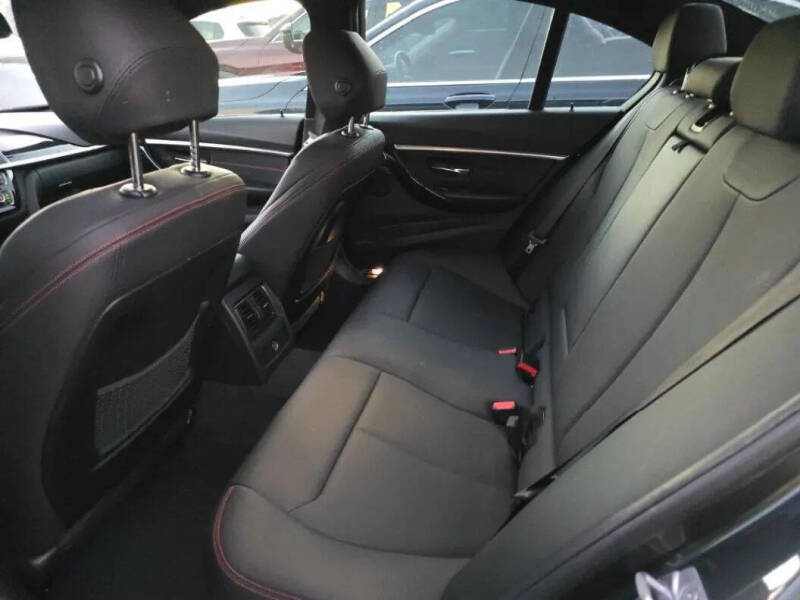 2017 BMW 3 Series 330i