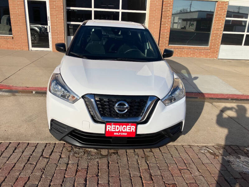 2020 Nissan Kicks S