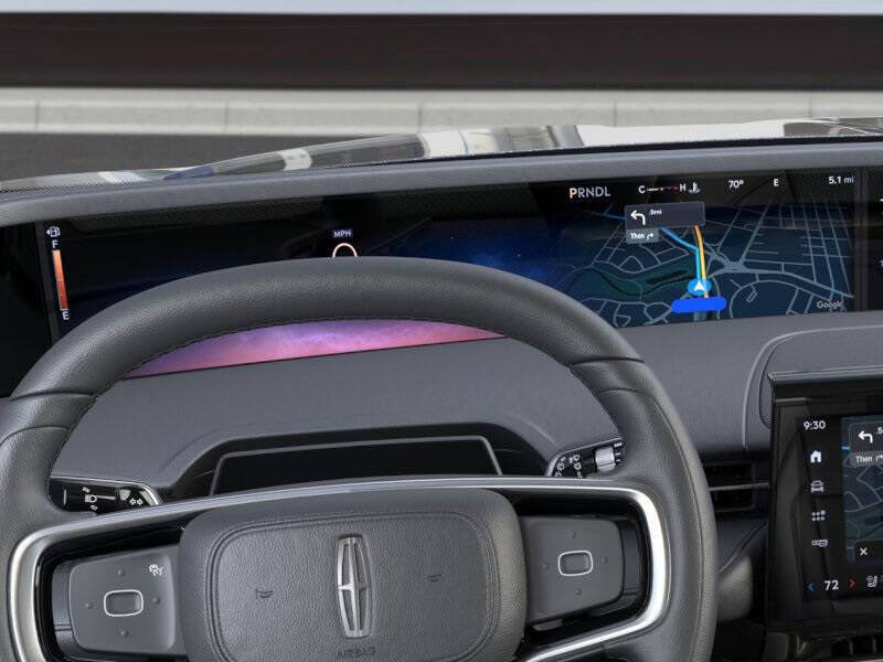 2025 Lincoln Nautilus Reserve