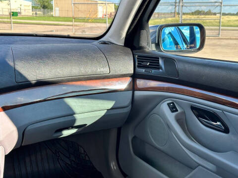 2003 BMW 5 Series 540i