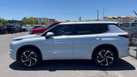 2023 Mitsubishi Outlander