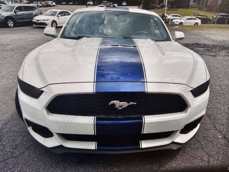 2015 Ford Mustang V6
