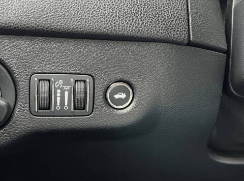 2020 Chrysler 300 Touring