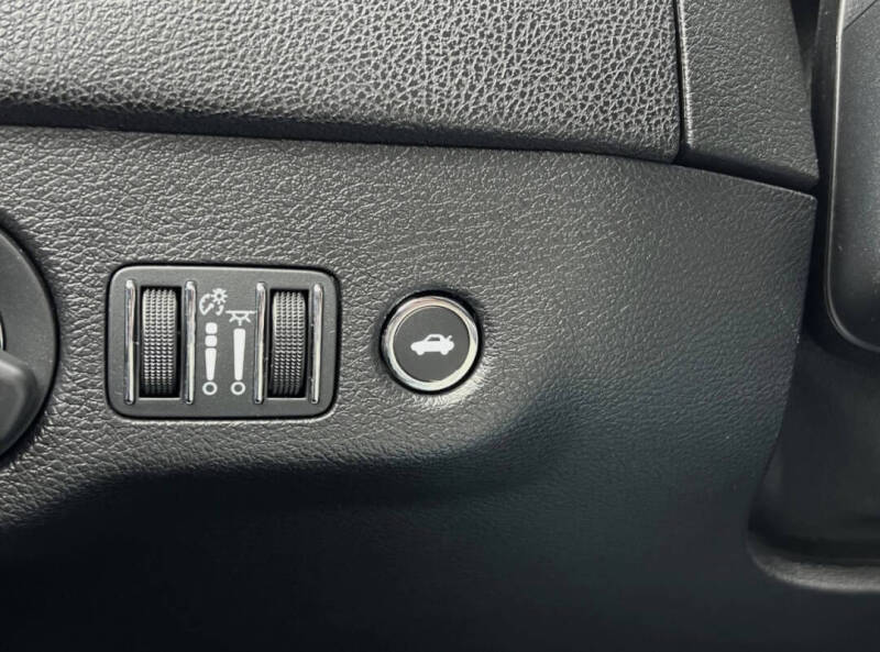 2020 Chrysler 300 Touring