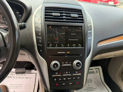 2018 Lincoln MKC Select