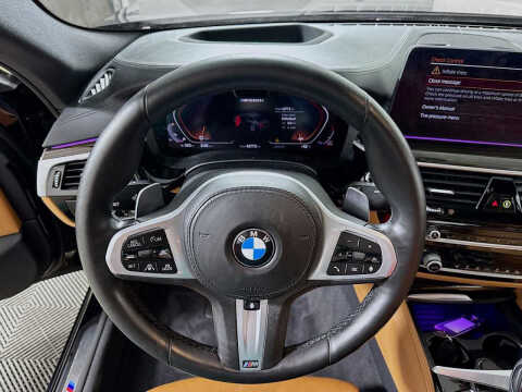 2022 BMW 5 Series M550i xDrive