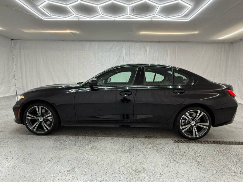 2023 BMW 3 Series 330i xDrive