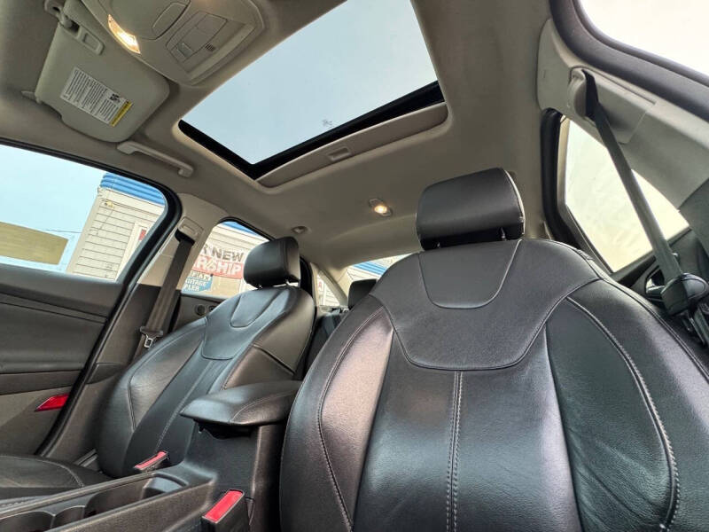 2018 Ford Focus Titanium